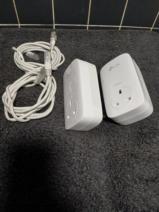 Buy & Sell West Yorkshire Wakefield - Photos for TP-Link AV2000 Powerline Adapters