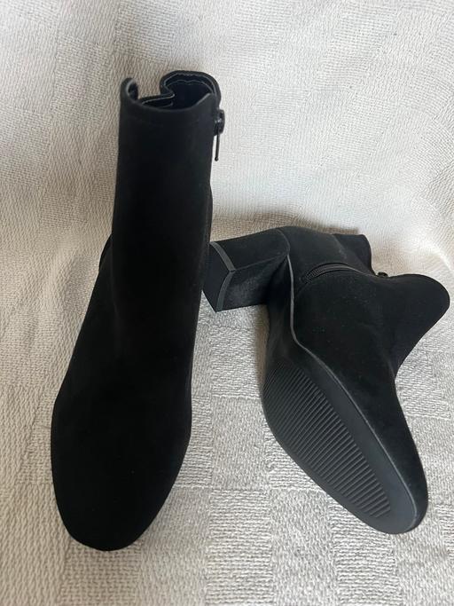 Buy & Sell Bedfordshire Central Bedfordshire - Photos for Principles Black Suede Block Heels Ankle Boot