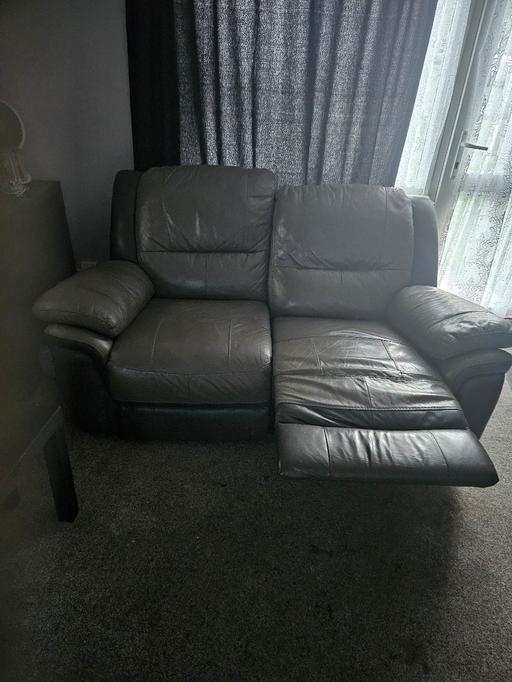 Buy & Sell Essex Thurrock - Essex - Photos for 2 x 2seater recliner sofas