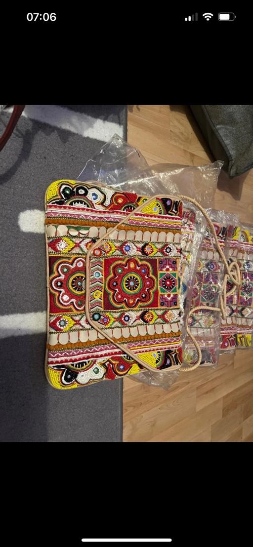 Buy & Sell South East London Selhurst - South East London - Photos for Clutch bags