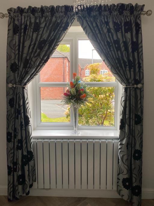 Buy & Sell Greater Manchester Manchester - Photos for Fully lined curtains professionally made