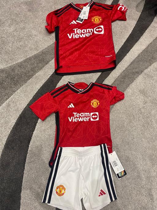 Buy & Sell West London Hillingdon - Photos for Manchester United Children’s kit