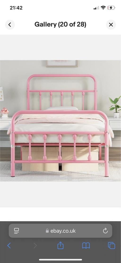 Buy & Sell Worcestershire Bromsgrove - Photos for Pink single beds