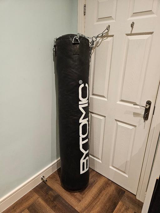 Buy & Sell East London Redbridge - Photos for Bytomic Heavy Hanging Punch Bag for kickboxin