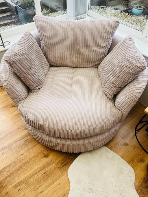 Buy & Sell Nottinghamshire Ashfield - Photos for Cuddler swivel chair