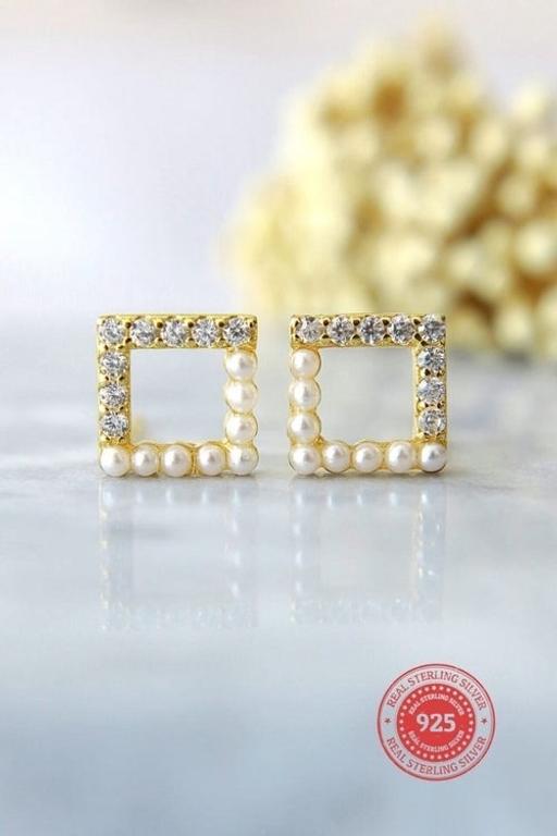 Buy & Sell Glasgow Whiteinch - Glasgow - Photos for Little Beauty | 24K Gold Filled Stud Earrings