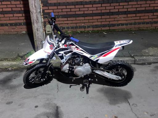 Vehicles West Midlands Wolverhampton - Photos for Stomp juice box 110 semi automatic Pitbike