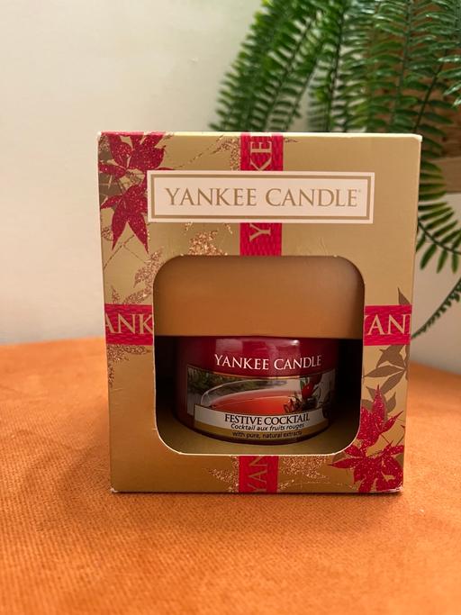 Buy & Sell Merseyside Saint Helens - Photos for Yankee Candle Small Festive Cocktail