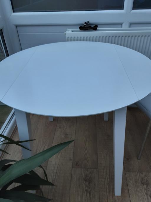 Buy & Sell Greater Manchester Stockport - Photos for Julian Bowen Dining Table