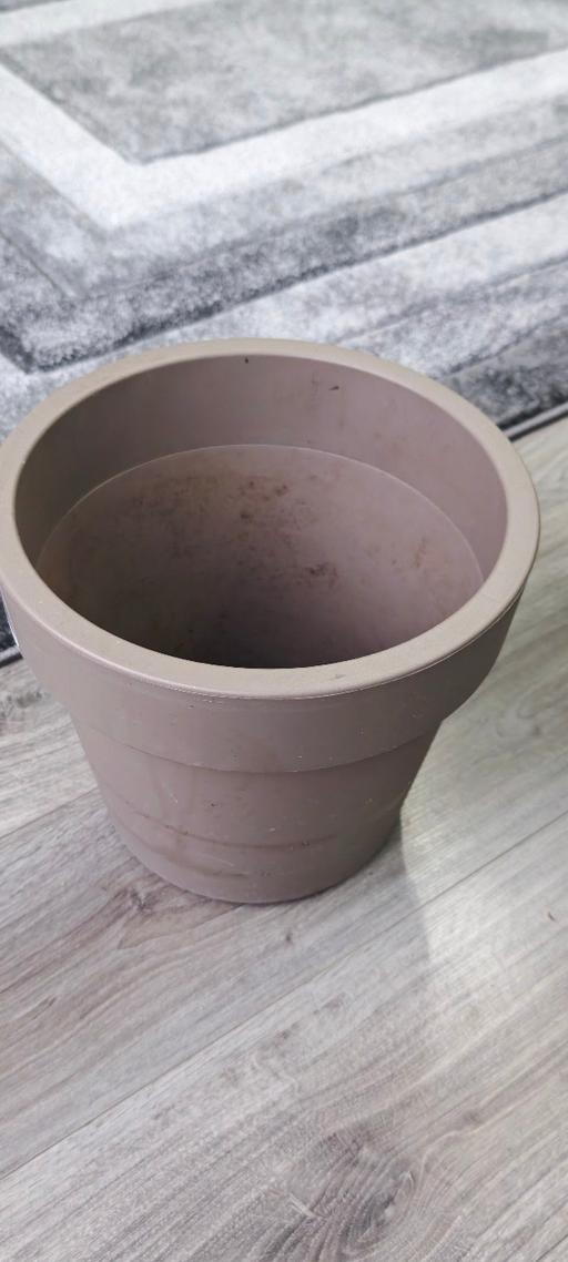 Buy & Sell East London Millwall - East London - Photos for Plant Pot