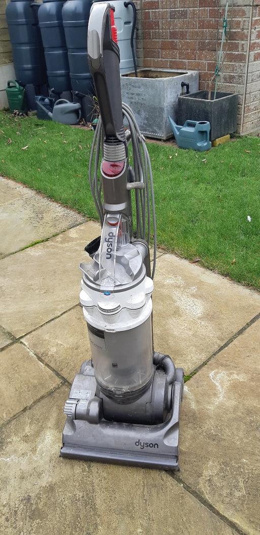 Buy & Sell Kent Medway - Kent - Photos for DYSON UPRIGHT