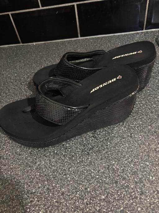 Buy & Sell Barking and Dagenham Romford - Barking and Dagenham - Photos for Summer slippers