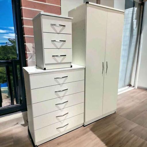 Buy & Sell Brent East Lane Business Park - Brent - Photos for Fully assembled Wardrobe available