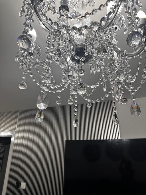 Buy & Sell East London Cubitt Town - East London - Photos for Crystal chandeliers