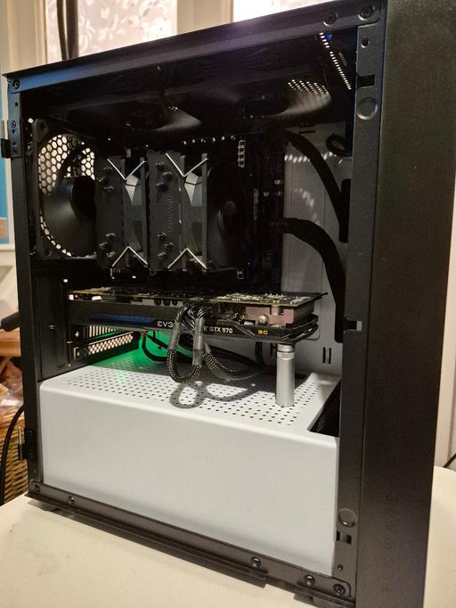 Buy & Sell Surrey Reigate and Banstead - Photos for Xeon Gaming PC