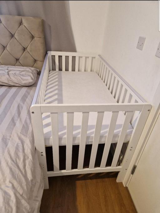 Buy & Sell Barking and Dagenham Barking - Barking and Dagenham - Photos for baby bed