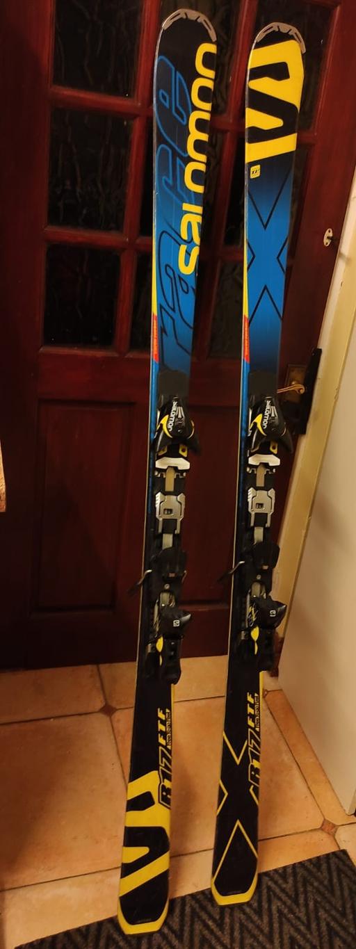 Buy & Sell Warwickshire Nuneaton and Bedworth - Photos for Salomon Skis