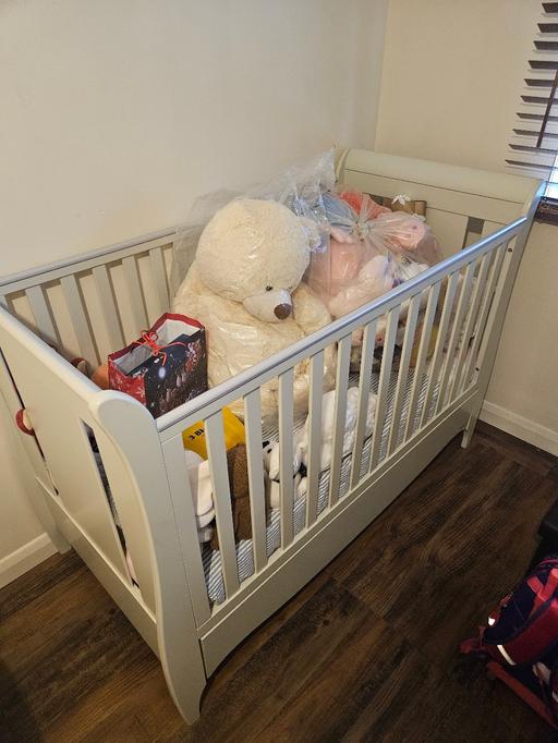 Buy & Sell North West London Belsize Park - North West London - Photos for Tutti Bambini Space Saver Cot Bed