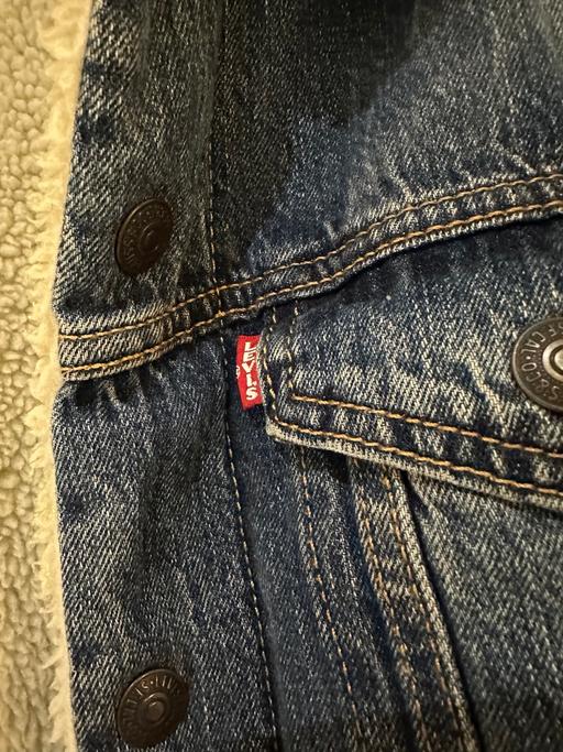 Buy & Sell Barking and Dagenham Dagenham - RM9 - Photos for Levi's Denim Jacket - Mens - Small