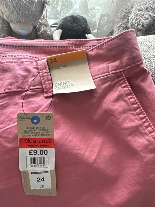 Buy & Sell Kent Maidstone - Photos for Marks and Spencer chino shorts size24