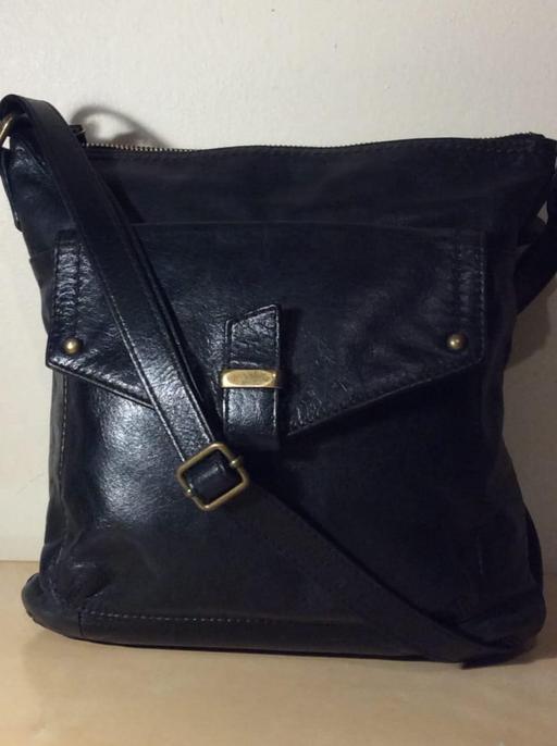 Buy & Sell South West London Streatham Common - South West London - Photos for M & S Black Leather Crossbody Bag