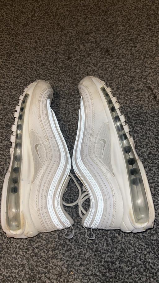 Buy & Sell Cornwall Long Rock - TR20 - Photos for White nike 97s women’s