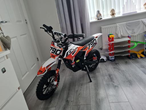 Vehicles Merseyside Sefton - Photos for Crx kids electric motorbike