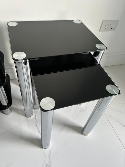 Buy & Sell Oxfordshire Cherwell - Photos for Two black glass and chrome nest / side table