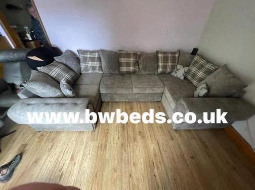 Buy & Sell South Yorkshire Rotherham - Photos for Valencia U shaped scatter back corner sofa