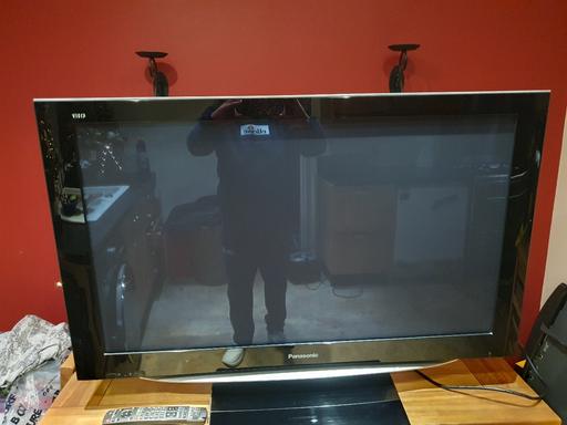 Buy & Sell Hertfordshire Welwyn Hatfield - Photos for Panasonic 42inch tv