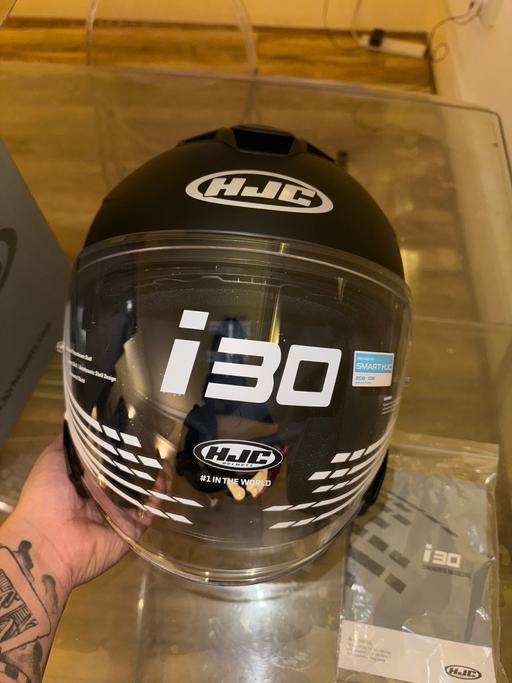 Vehicles North West London Hampstead - North West London - Photos for *BRAND NEW* HJC i30 open face helmet XL