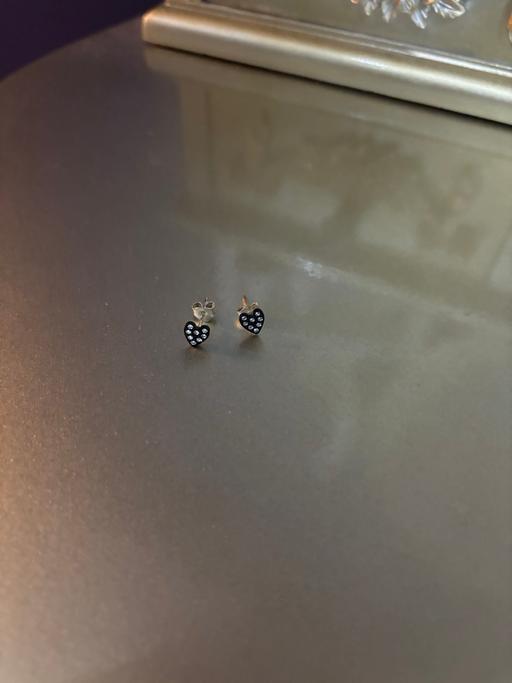 Buy & Sell West Yorkshire Leeds - Photos for Black Heart Earrings