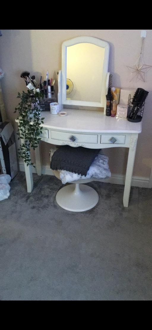 Buy & Sell West Midlands Walsall - Photos for Dressing table with stool