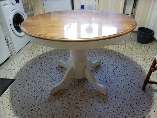 Buy & Sell Carmarthenshire - Wales Llanelli - SA15 - Photos for Solid oak pedestal dining table