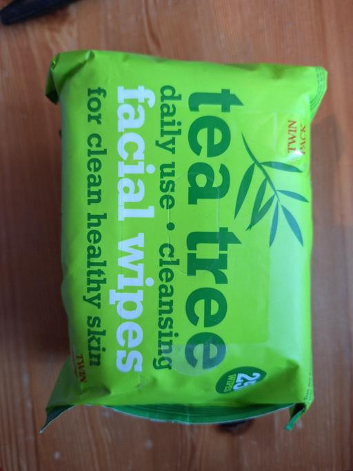 Buy & Sell West Midlands Wolverhampton - Photos for New 2pk Tea tree facial wipes