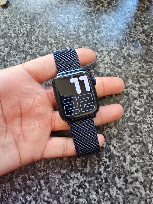 Buy & Sell East London Blackwall - East London - Photos for Apple Watch 6 Series 44mm GPS Blue