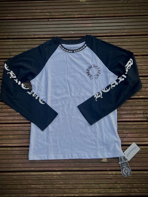 Buy & Sell Derbyshire Derby - Photos for Chrome Hearts Black & White Longsleeve Shirt