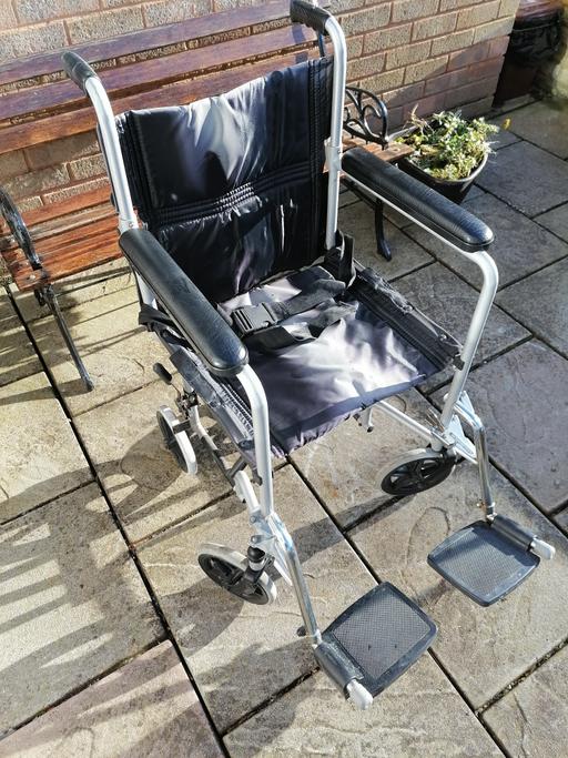 Buy & Sell West Midlands Sandwell - Photos for Foldable wheelchair