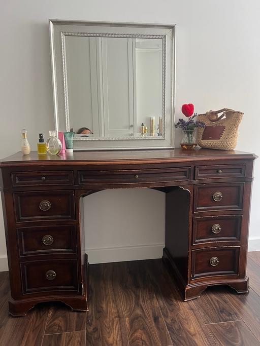 Buy & Sell Buckinghamshire Milton Keynes - Photos for Dressing table and two bedside table