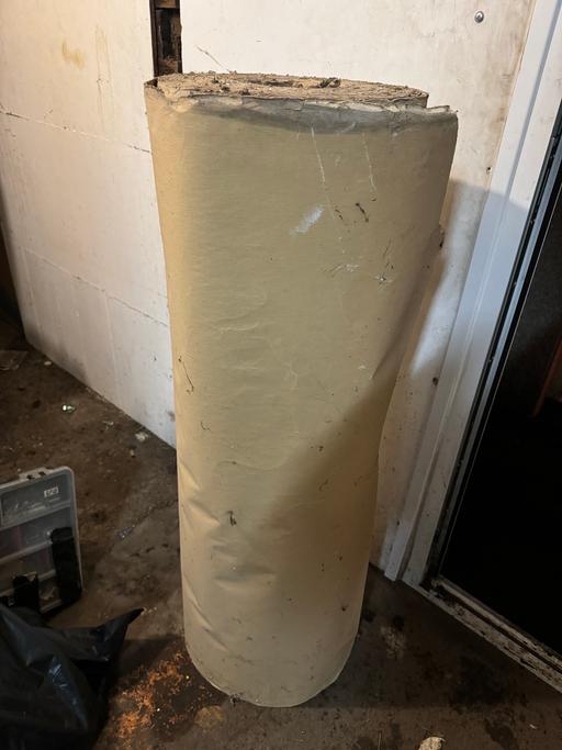 Buy & Sell Central London Barnes Cray - Dartford - Photos for VERY large roll of sandpaper