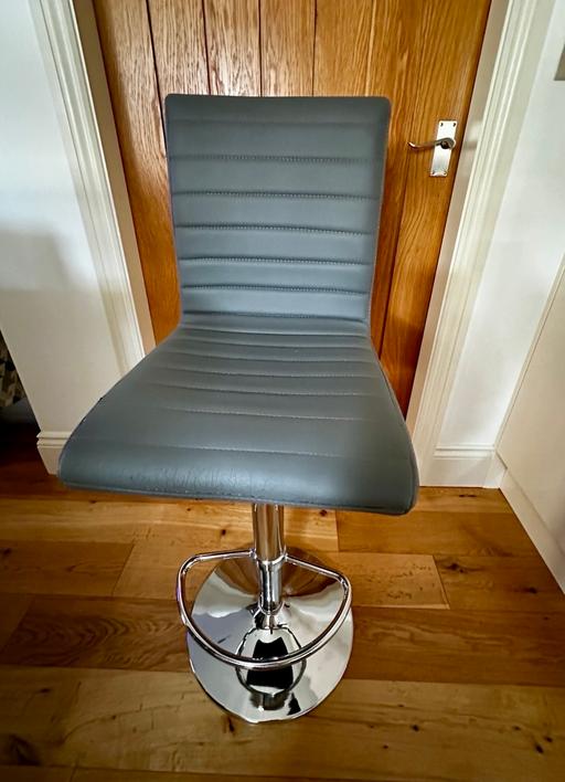 Buy & Sell North Yorkshire Gargrave - North Yorkshire - Photos for 4 x Bar Stools 