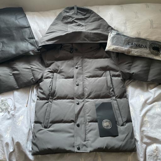 Buy & Sell Bedfordshire Central Bedfordshire - Photos for Canada goose grey parka