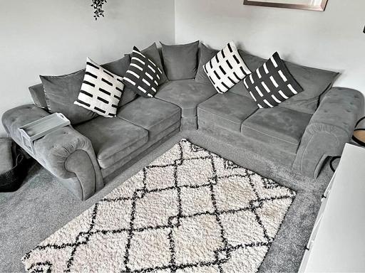 Buy & Sell Brent East Lane Business Park - Brent - Photos for Verona Corner sofa 5x Seater For Sale