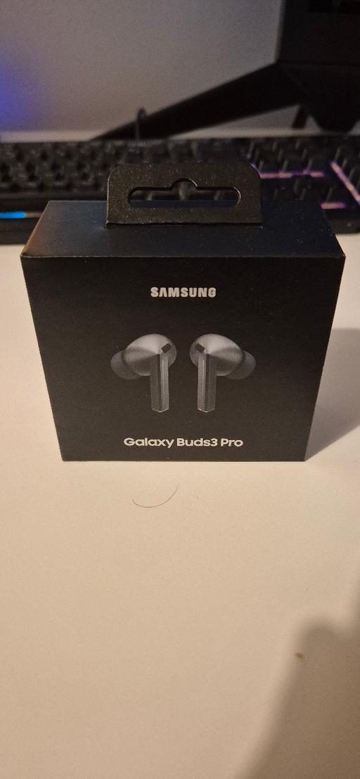 Buy & Sell East London Stratford - East London - Photos for Galaxy Buds3 Pro