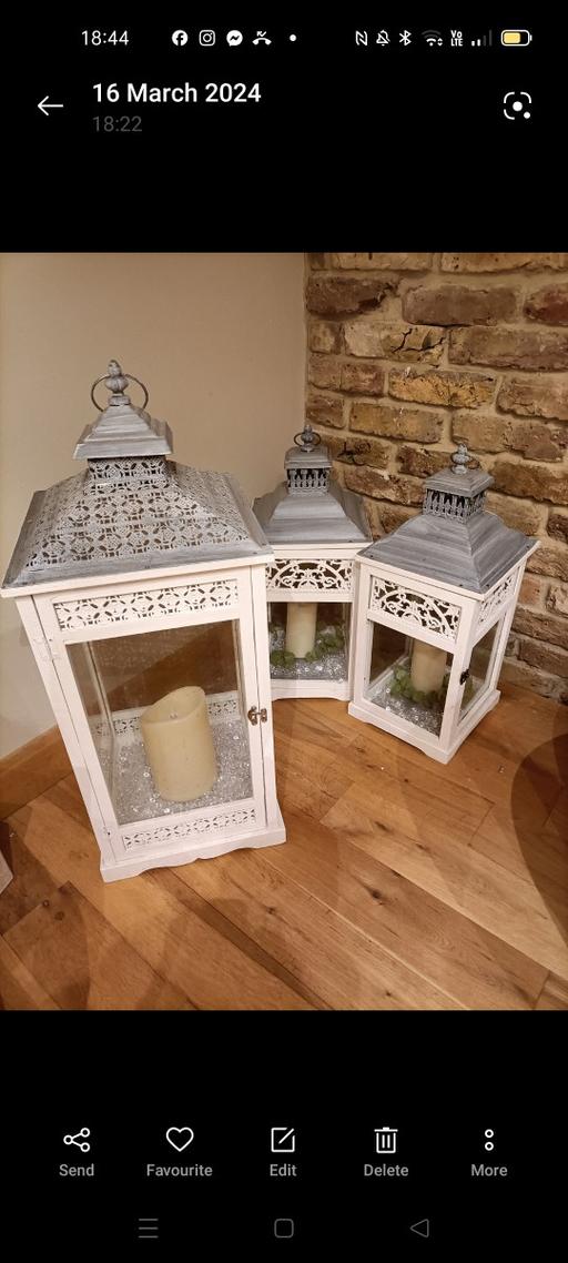 Buy & Sell Essex Rochford - Photos for 2 medium and 1 large lantern shabby chic