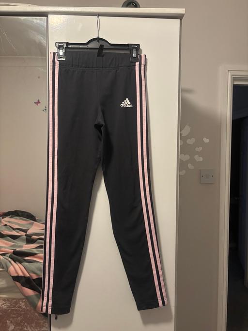 Buy & Sell Barking and Dagenham Dagenham - RM8 - Photos for Adidas Girls tracksuit bottom Age 12/13