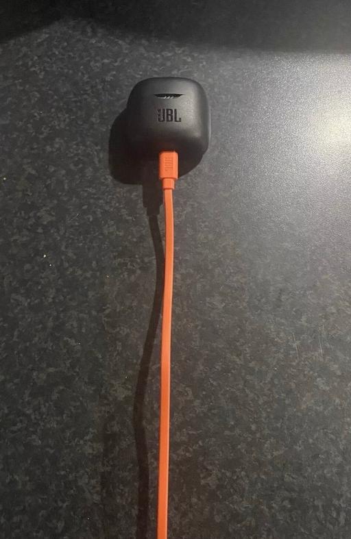 Buy & Sell Central London - Photos for Jbl earphones