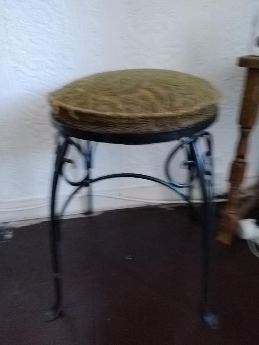 Buy & Sell West Midlands Wolverhampton - Photos for 12 bar stools