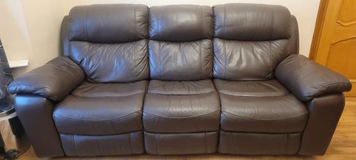 Buy & Sell North London Ponders End - North London - Photos for 3 Seater Sofa