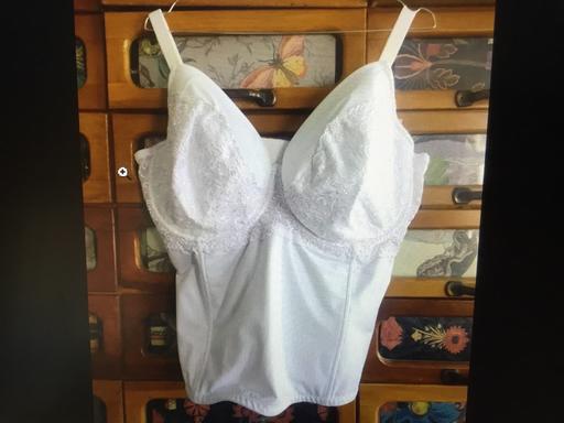 Buy & Sell Kent Gravesham - Photos for White Ladies Bra Basque